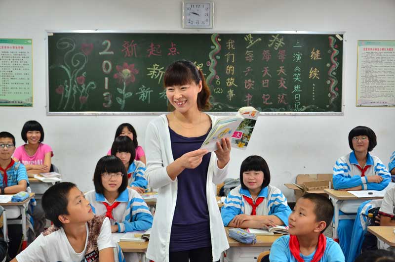2012sͶ뵽pĽо֮ͨ^Ľ̌W(xu)Y(ji)(do)W(xu)pԼpĸpͥpW(xu)Уpl(xing)׌۾`ҸӛdLʹꖹţW(xu)жW(xu)УҲĽMнbоʹ֮ɞ̌W(xu)ɫ2014W(xu)У@ˡ(x)̌W(xu)Q̖pоK_Y(ji)