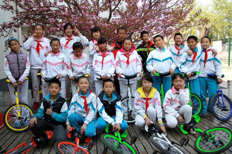 2013ꌍ(sh)(yn)СW(xu)_O(sh)(d)݆܇ɫn