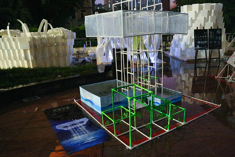 圖為作品《天空之城》。