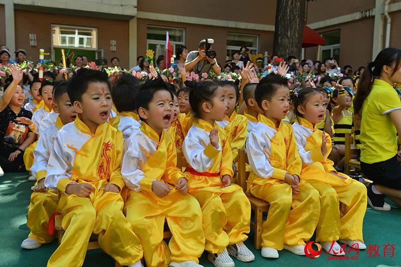 六一國際兒童節(jié)來臨之際，北京市第五幼兒園以“啟迪夢想、炫彩童年”為主題，舉行親子科技嘉年華活動(dòng)。熊旭 攝