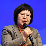     王敏    天津科技大學(xué)黨委常委、副校長(zhǎng)在科技轉(zhuǎn)化過(guò)程中，最主要的還是人。高校具有培養(yǎng)各類(lèi)人才高地的優(yōu)勢(shì)，通過(guò)人才供給，能給成果轉(zhuǎn)化源源不斷地輸送新的動(dòng)力。