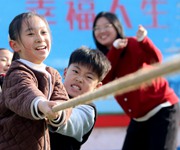 山東高密：課間快樂(lè)運(yùn)動(dòng)