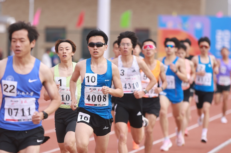 首都高等學(xué)校第63屆學(xué)生田徑運動會開幕。北京信息科技大學(xué)供圖