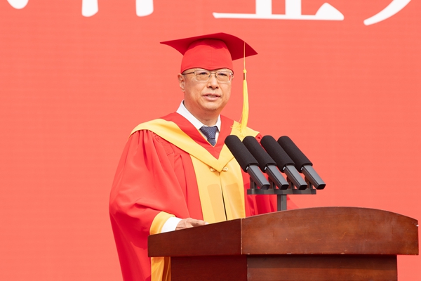 北京林業(yè)大學(xué)校長李召虎。校方供圖