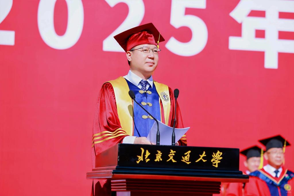 北京交通大學(xué)校長(zhǎng)余祖俊。校方供圖